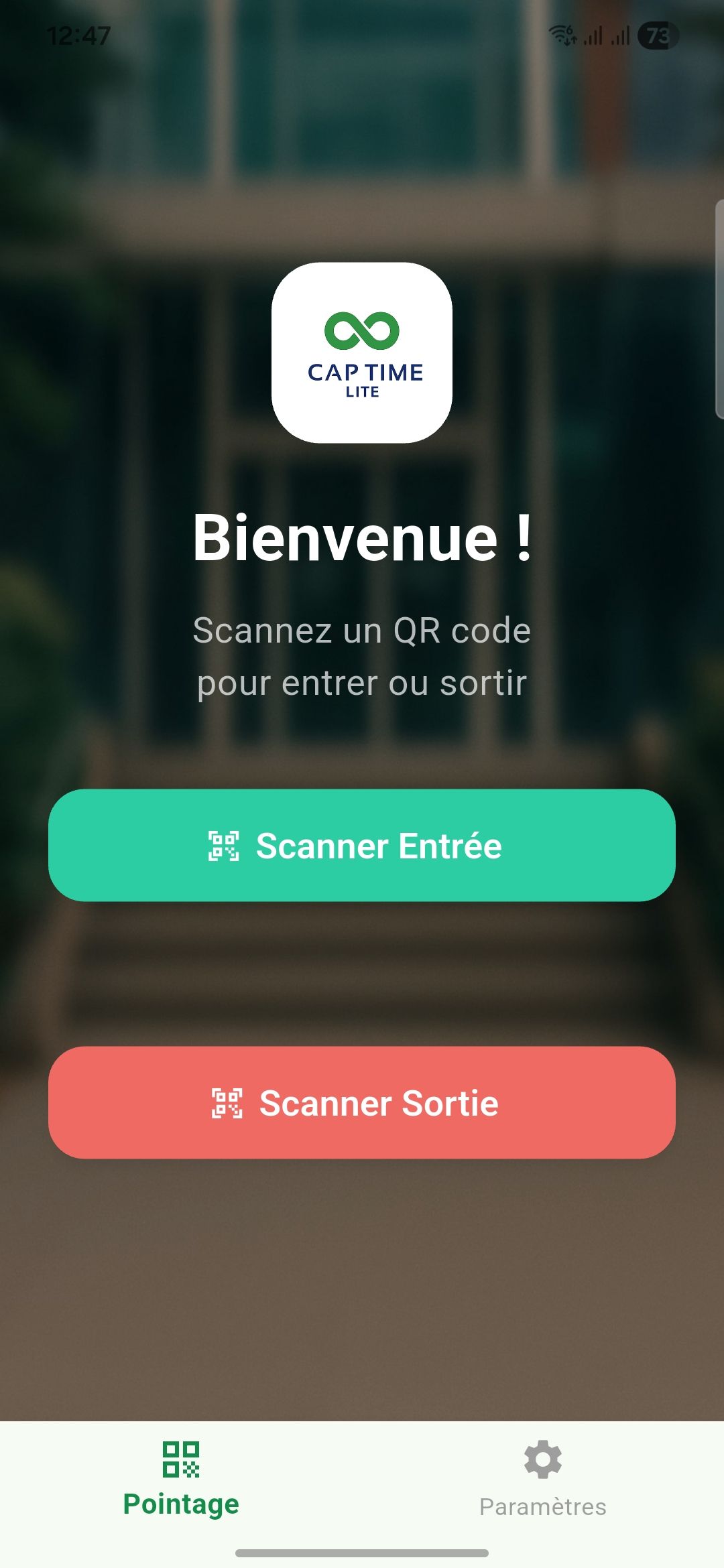 Pointage des salariés simple et efficace conçue pour faciliter le suivi des présences et des heures travaillées.